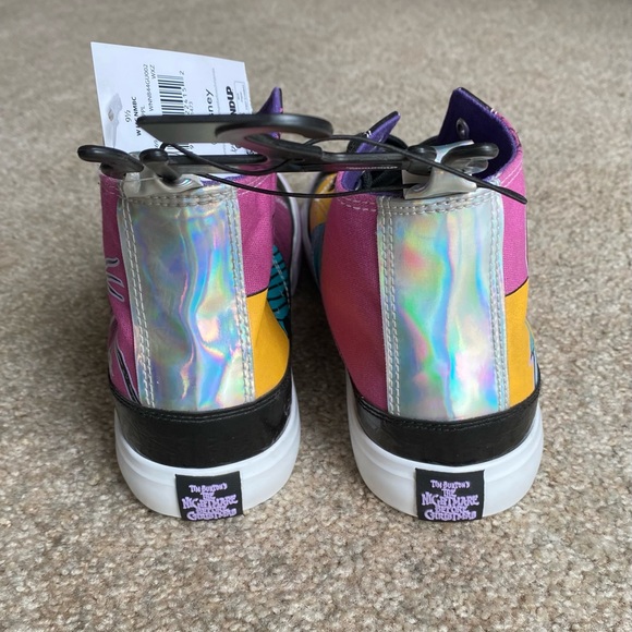 🆕 Disney The Nightmare Before Christmas Sneakers Women’s High
Top Shoes - Picture 8 of 15